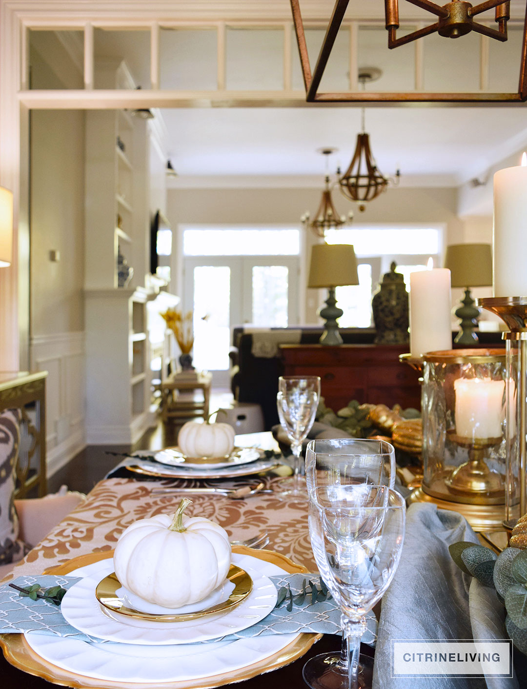 CITRINELIVING - GOLD AND AQUA THANKSGIVING TABLE