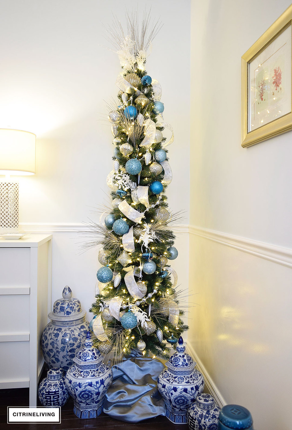 balsam-hill-pencil-tree-blue-silver9