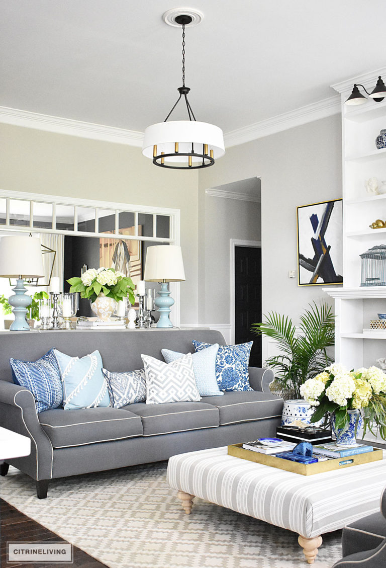 SHADES OF SUMMER HOME TOUR WITH BEAUTIFUL BLUES AND FRESH GREENERY