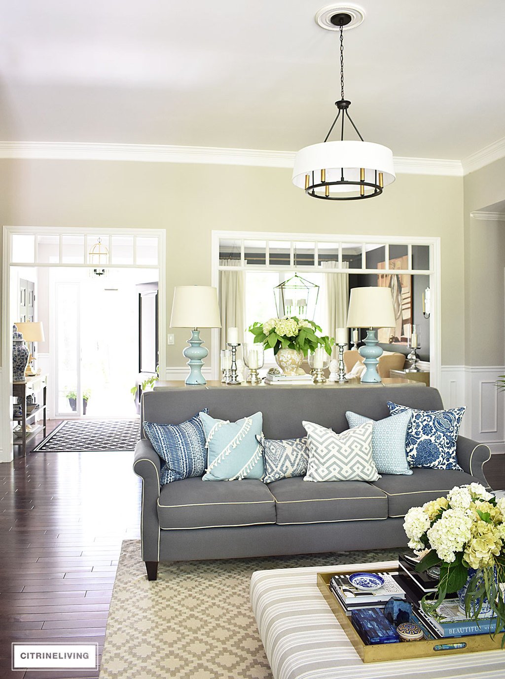 SUMMER HOME TOUR WITH BEAUTIFUL BLUES AND FRESH GREENERY