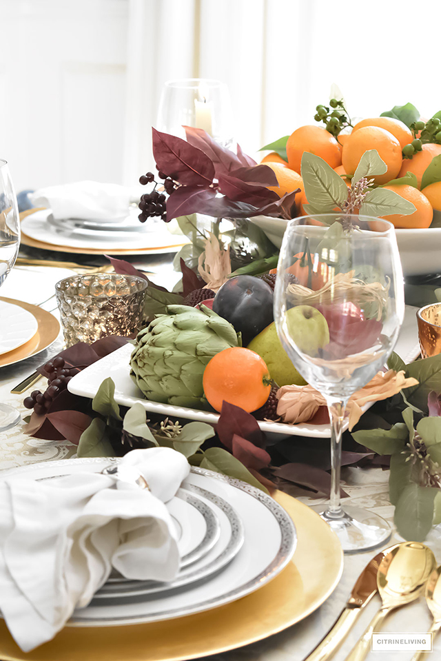 ELEGANT AND BOUNTIFUL THANKSGIVING TABLESCAPE