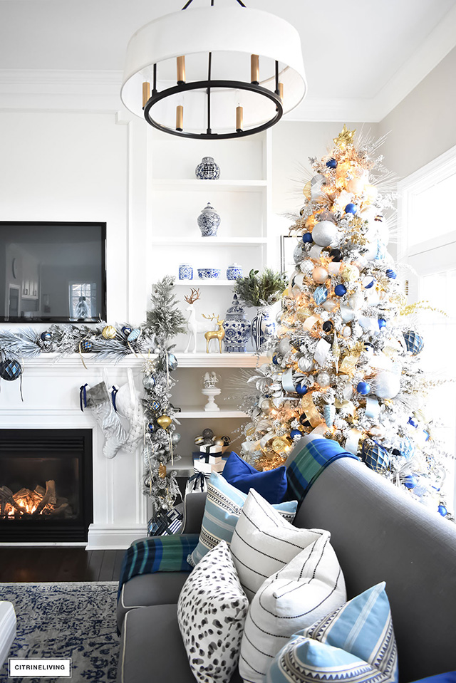BLUE AND WHITE CHRISTMAS LIVING ROOM - CITRINELIVING