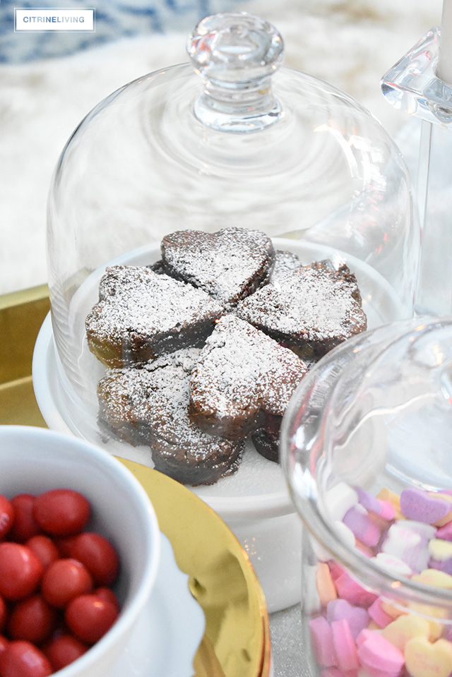 A no-fuss, quick and easy Valentine's day spread with treats the whole family will love - anyone can pull this off in no time!