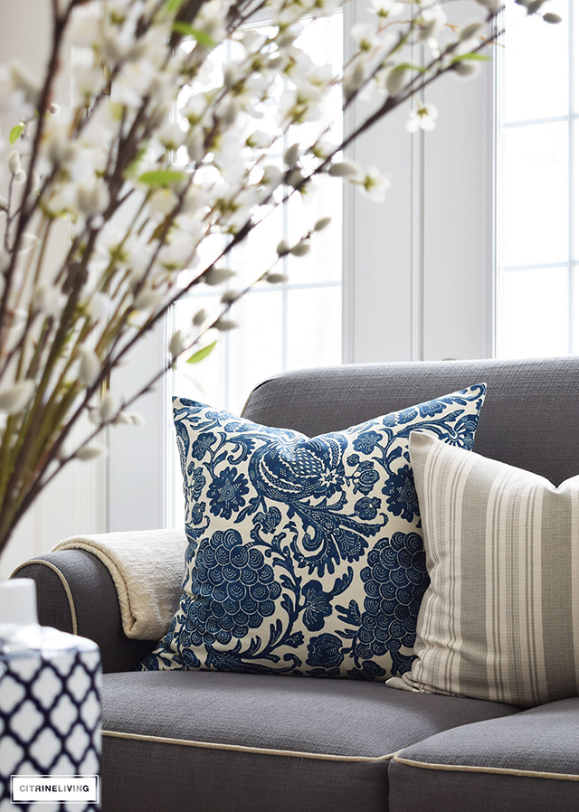 From adding a touch of your favorite color to swapping out small accessories and pillows, it is so simple to ring in the Spring season with these five go-to spring decorating tips!