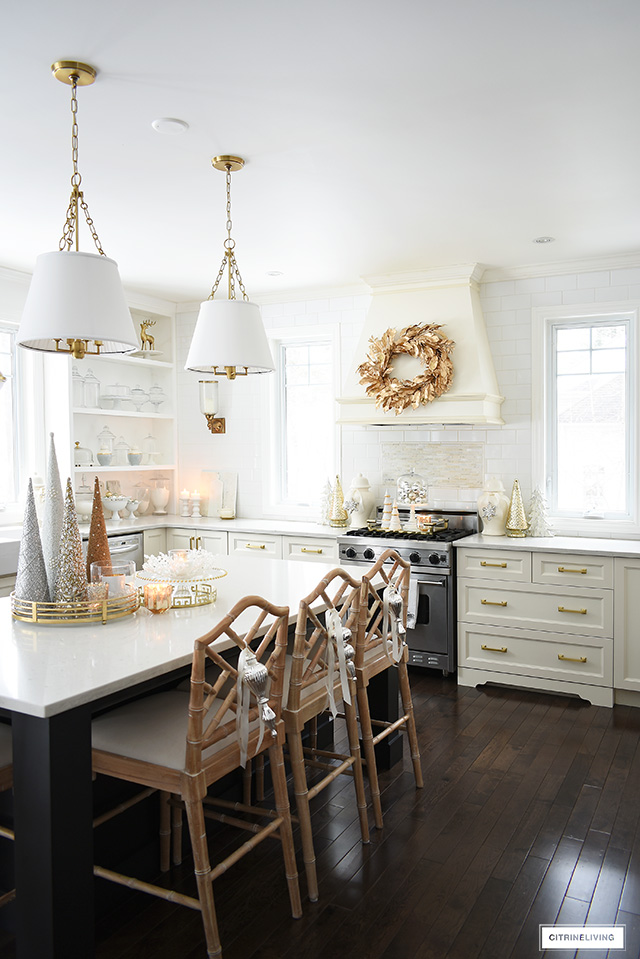 ELEGANT CHRISTMAS KITCHEN DECORATING - CitrineLiving