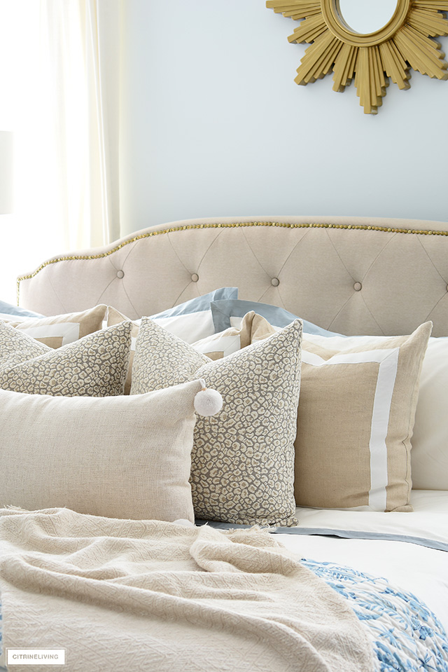 https://citrineliving.com/wp-content/uploads/2020/04/how-to-style-a-bed-with-pillows-neutrals-3.jpg