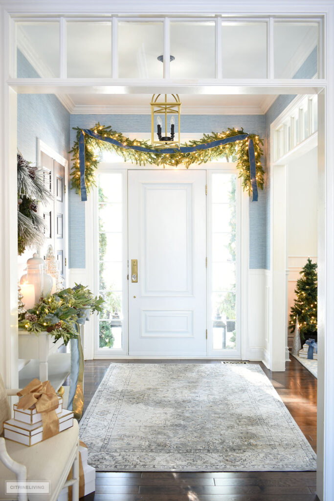 BLUE, GOLD + SILVER CHRISTMAS ENTRYWAY DECOR | CitrineLiving