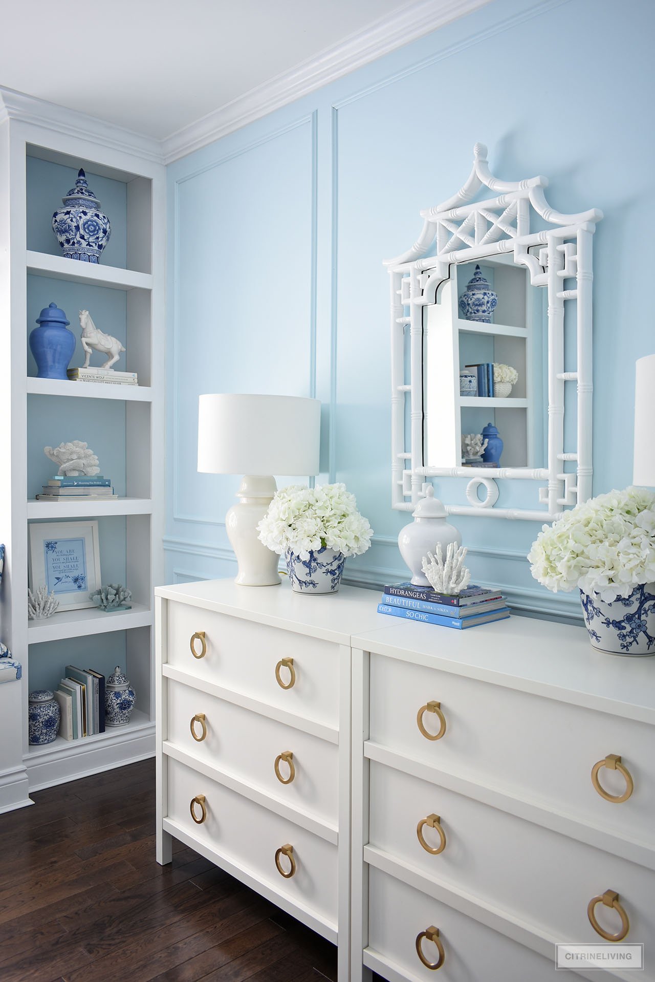 ELEGANT HOME OFFICE IN BLUE + WHITE CHINOISERIE