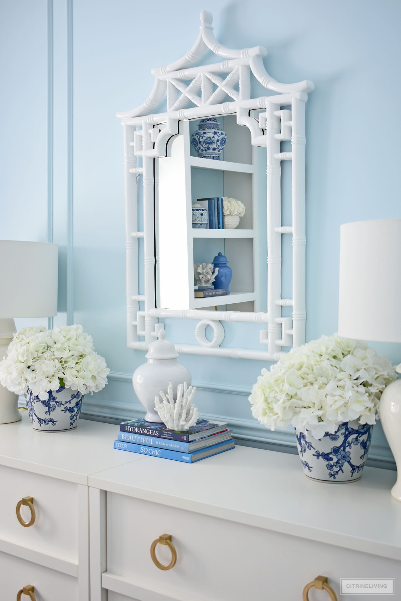 MIRROR IN ELEGANT HOME OFFICE IN BLUE + WHITE CHINOISERIE