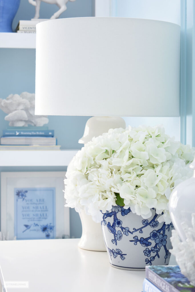 VASE WITH FAUX FLORALS IN ELEGANT HOME OFFICE IN BLUE + WHITE CHINOISERIE