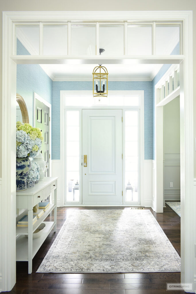 SUMMER DECOR IDEAS FOR YOUR ENTRYWAY | CITRINELIVING