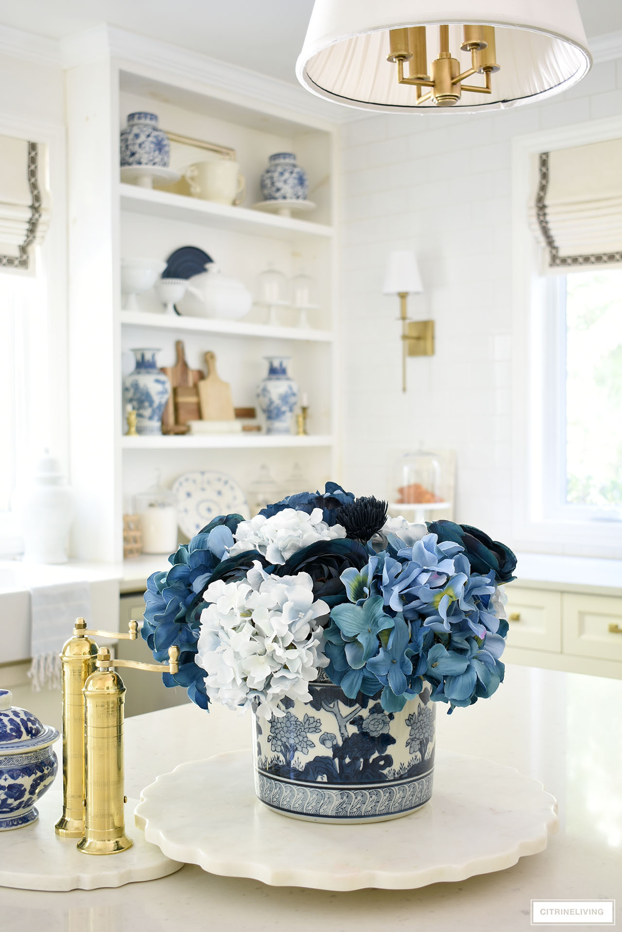 FALL KITCHEN DECOR IN BLUE, WHITE + GOLD - CITRINELIVING