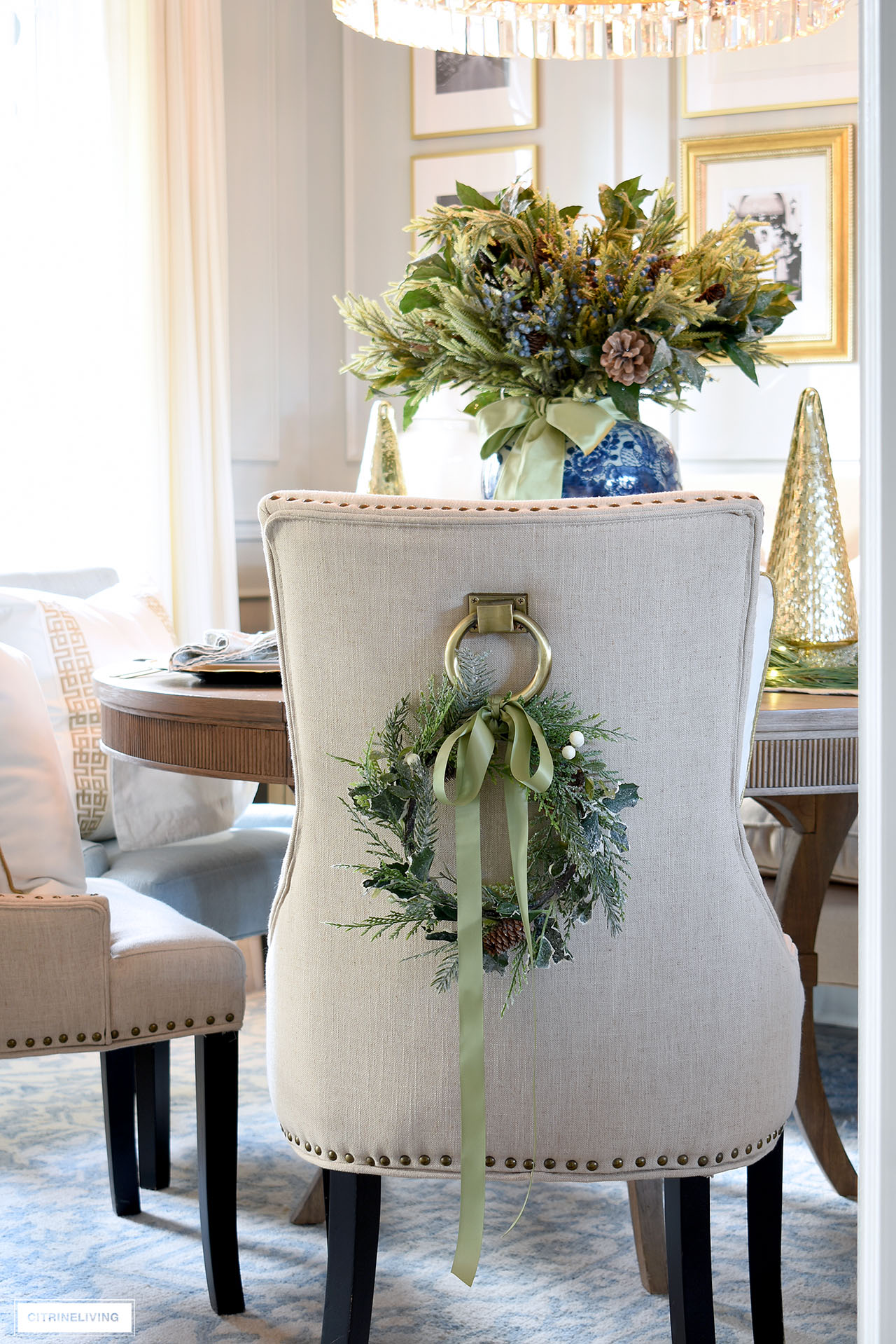 SIMPLE, ELEGANT CHRISTMAS DINING ROOM | CitrineLiving
