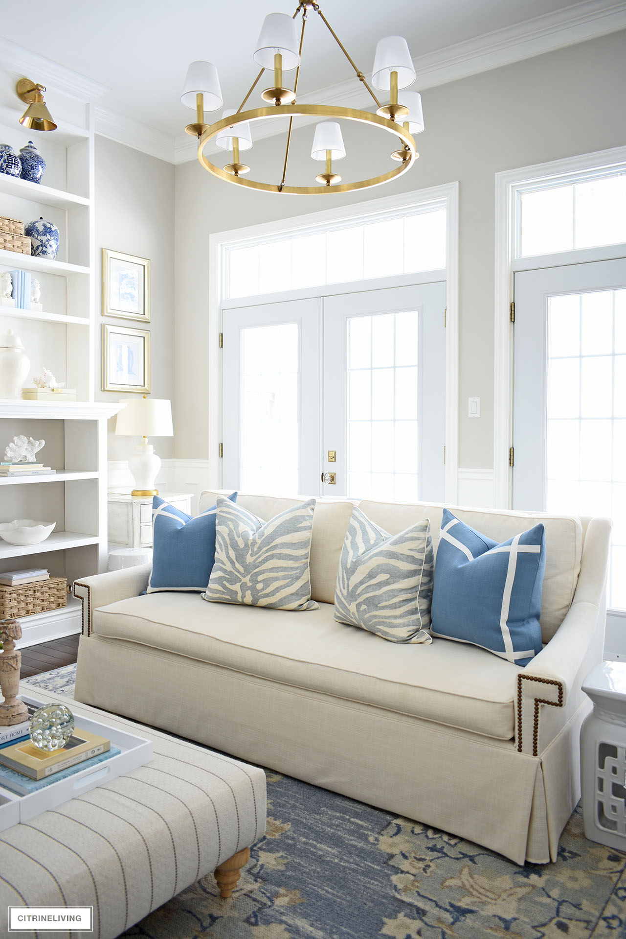 10 Ways to Decorate With Powder Blue