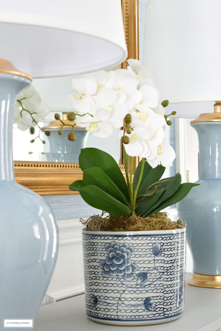 Elegant Entryway Decor For Spring Citrineliving