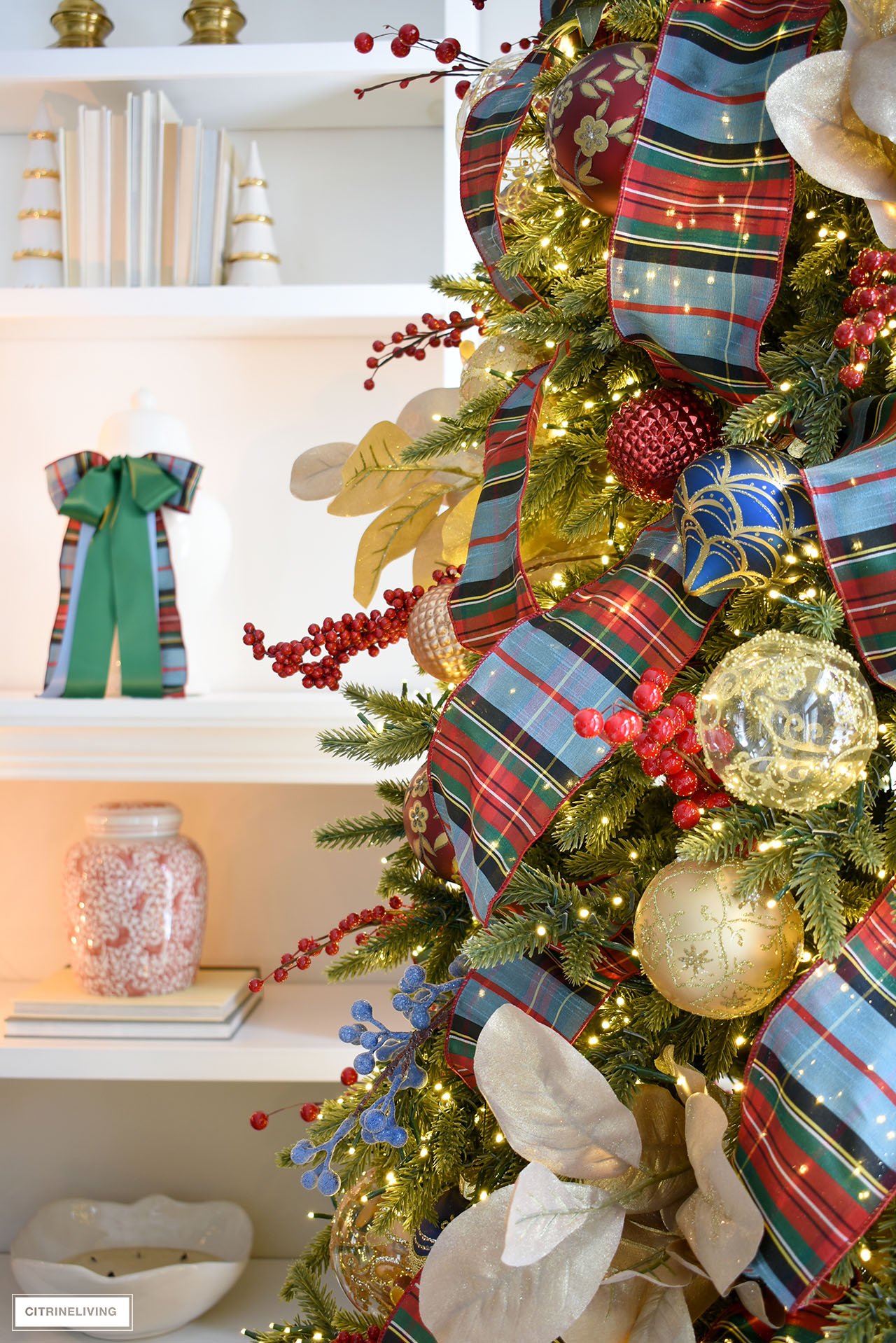 Green and Gold Plaid Christmas Tree