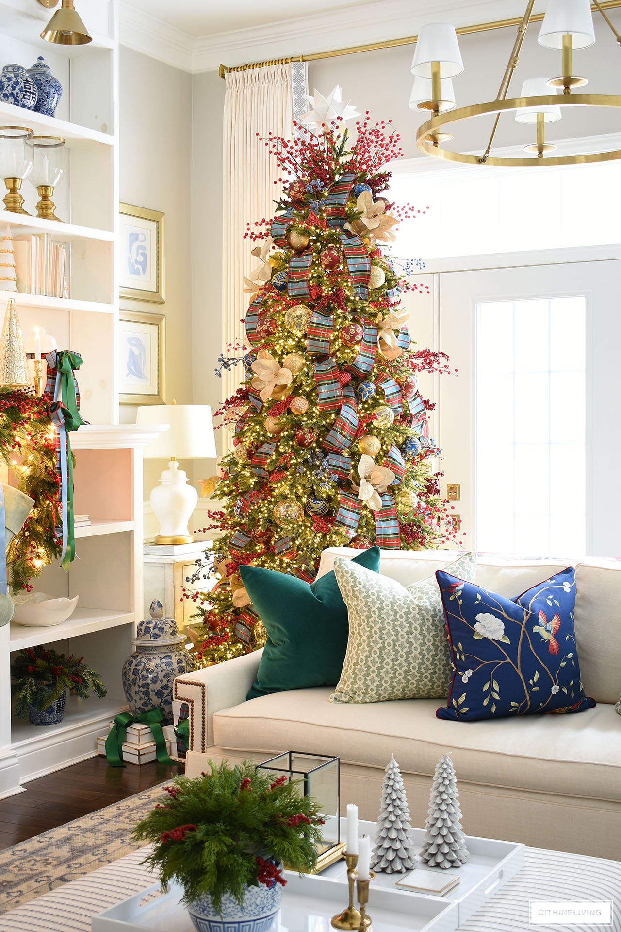 https://citrineliving.com/wp-content/uploads/2023/11/red-blue-plaid-christmas-tree-3.jpg
