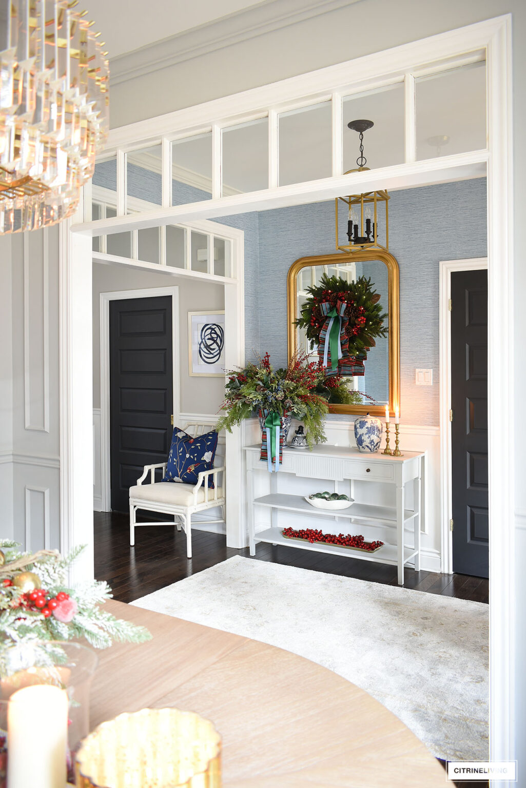 ENTRYWAY CHRISTMAS DECOR | CITRINELIVING