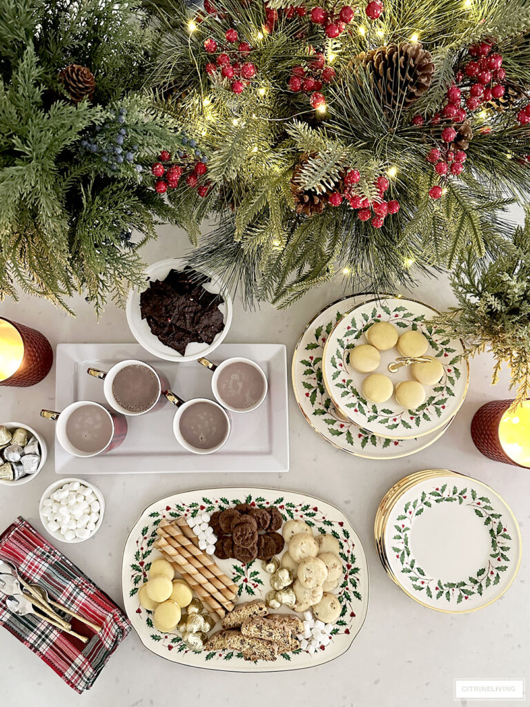 HOLIDAY ENTERTAINING THAT’S CHIC AND SO SIMPLE!