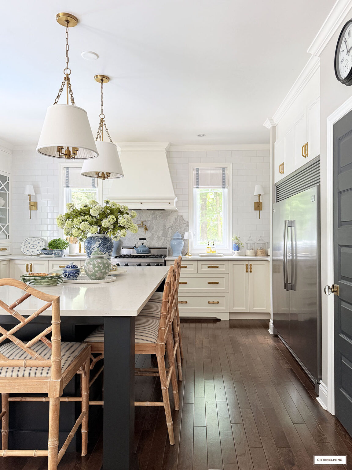CHIC & SIMPLE SUMMER KITCHEN DECORATING IDEAS - CITRINELIVING