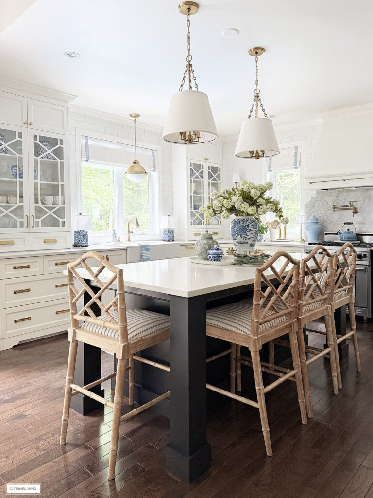 CHIC & SIMPLE SUMMER KITCHEN DECORATING IDEAS - CITRINELIVING