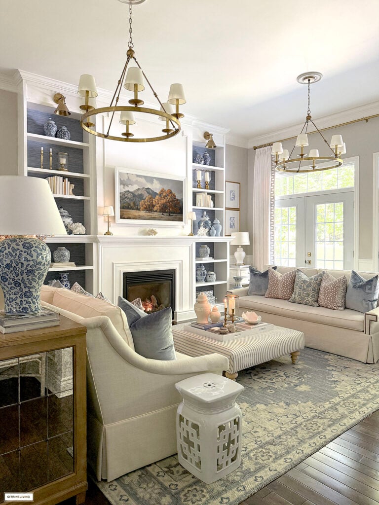 FALL LIVING ROOM WITH BEAUTIFUL LAYERS OF BLUE, BEIGE AND GOLD