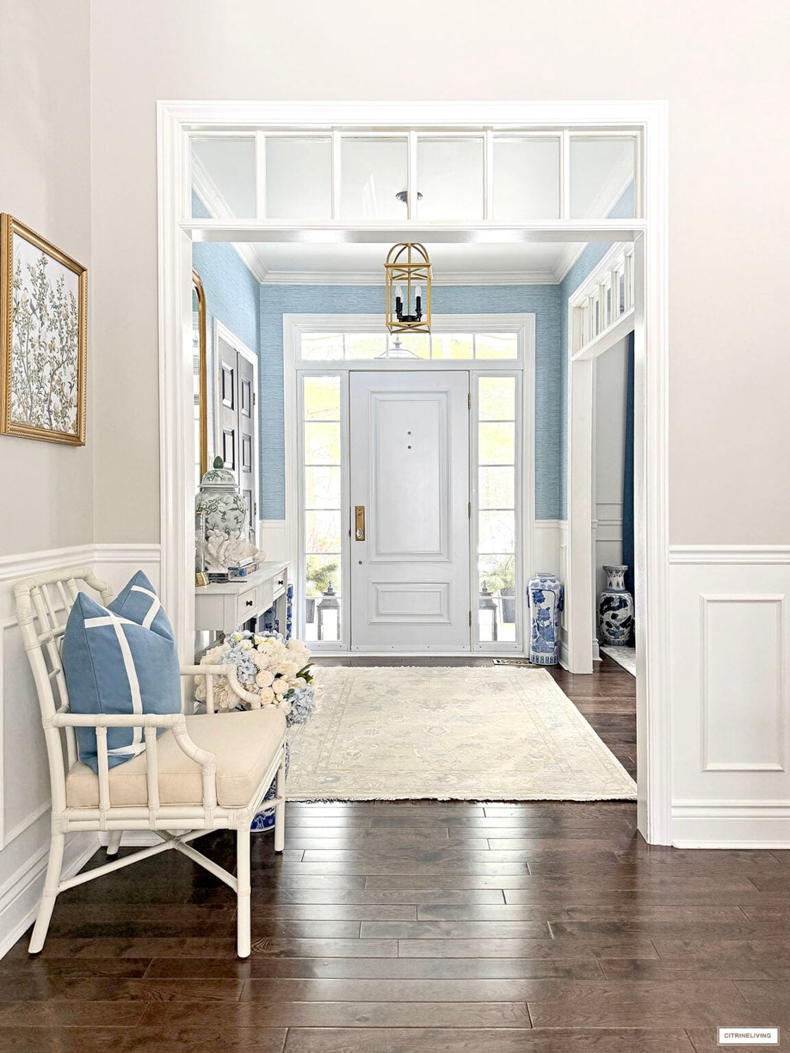 Beautiful, Easy Spring Entryway Decorating | CitrineLiving