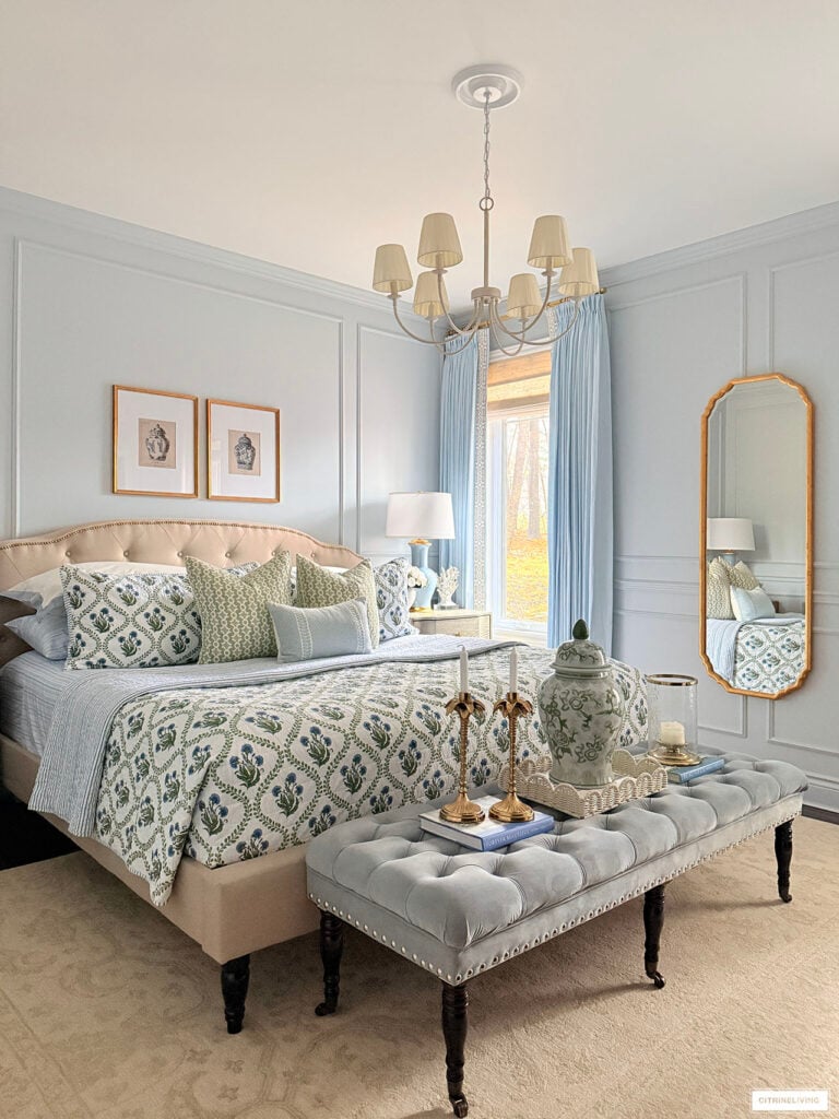 A CHIC & PRETTY BEDDING LOOK FOR SPRING OR SUMMER!